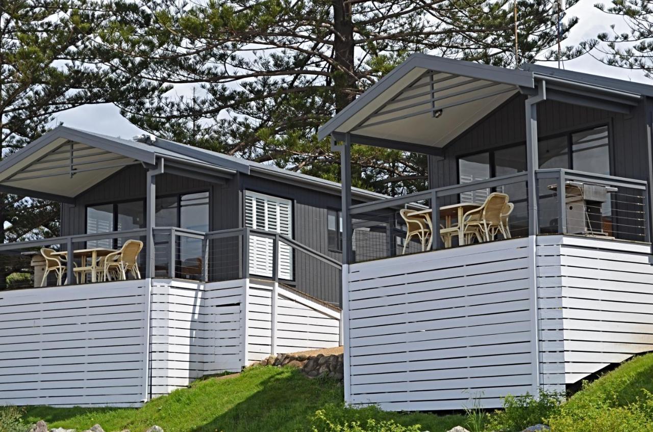 Tuross Beach Cabins & Campsites ทูรอสเฮดส์ ภายนอก รูปภาพ