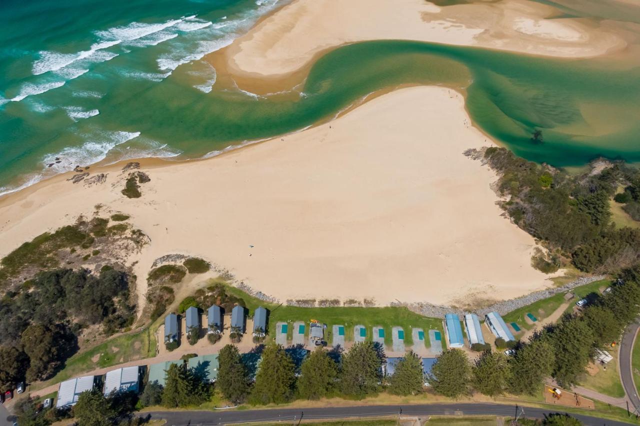 Tuross Beach Cabins & Campsites ทูรอสเฮดส์ ภายนอก รูปภาพ